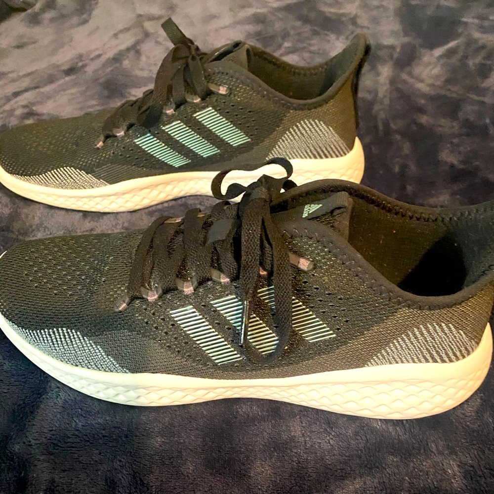 Women’s Adidas Fluidflow 2.0 running shoes
